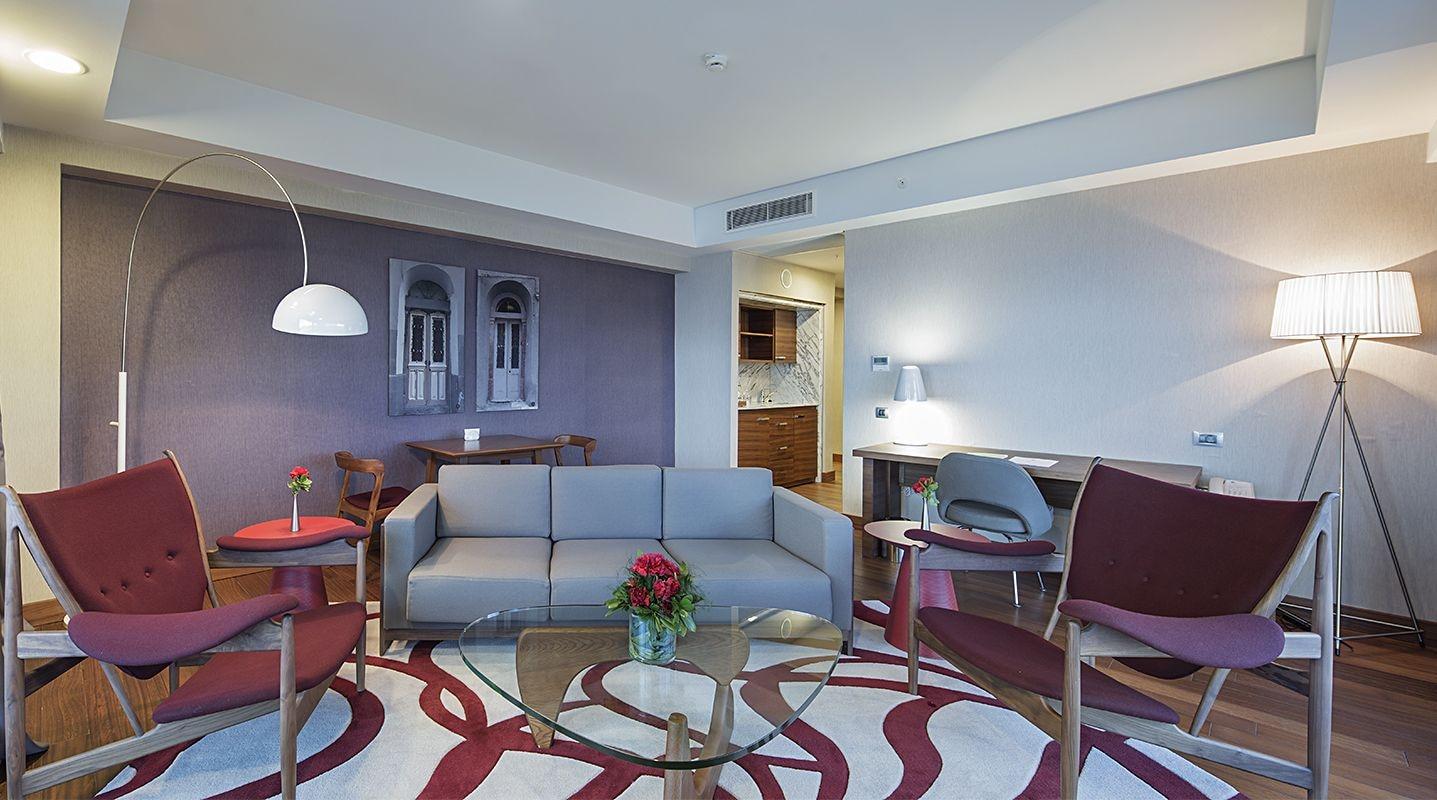 Doubletree By Hilton קוסדסי מראה חיצוני תמונה