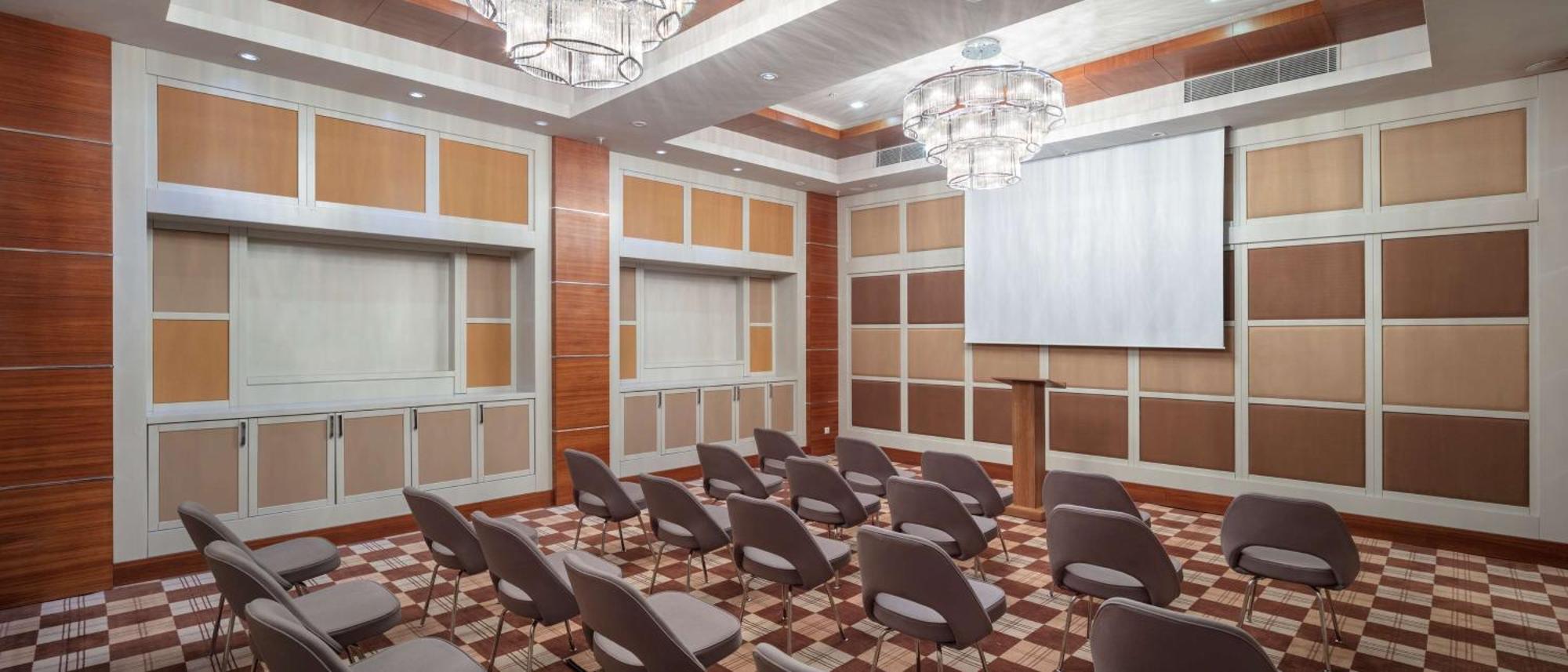 Doubletree By Hilton קוסדסי מראה חיצוני תמונה