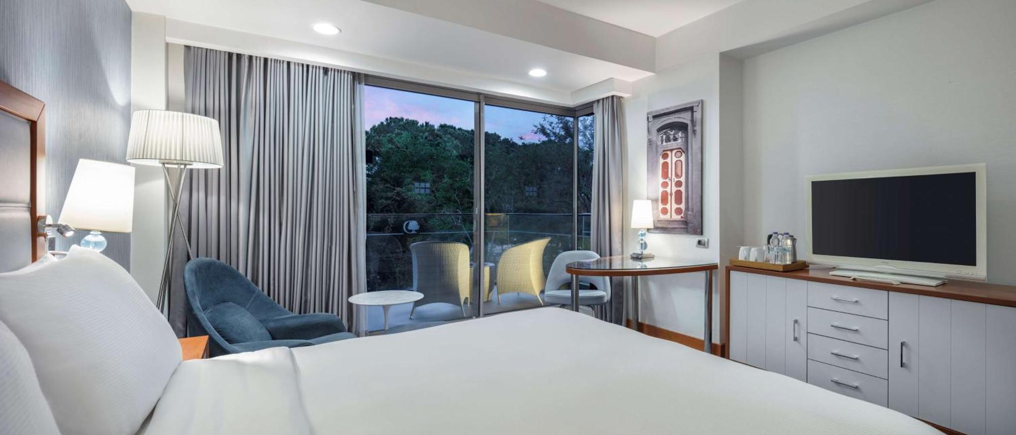 Doubletree By Hilton קוסדסי מראה חיצוני תמונה