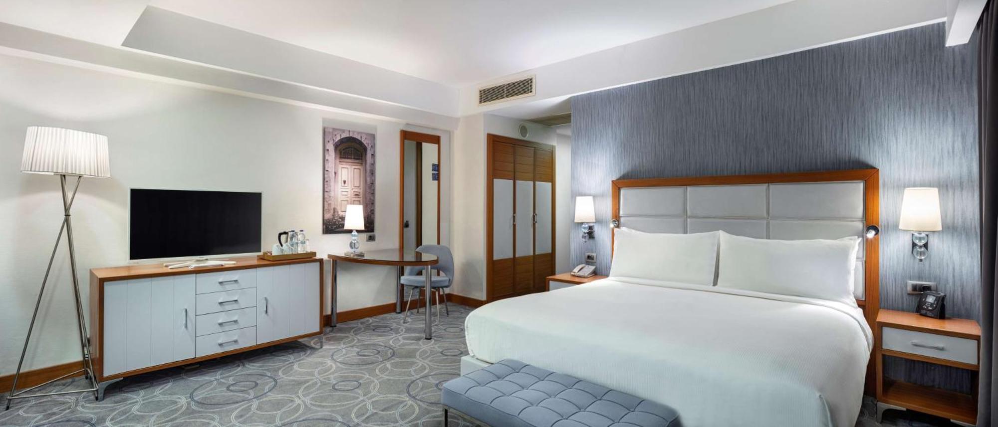 Doubletree By Hilton קוסדסי מראה חיצוני תמונה