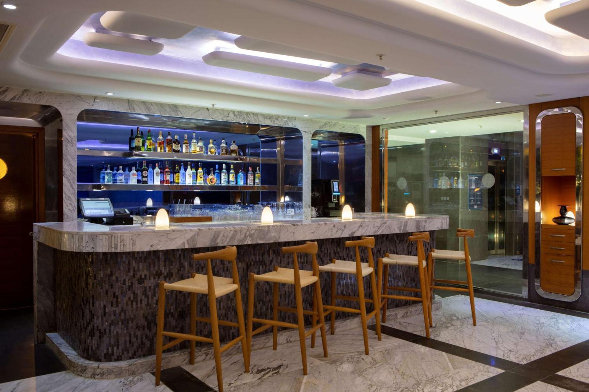 Doubletree By Hilton קוסדסי מראה חיצוני תמונה