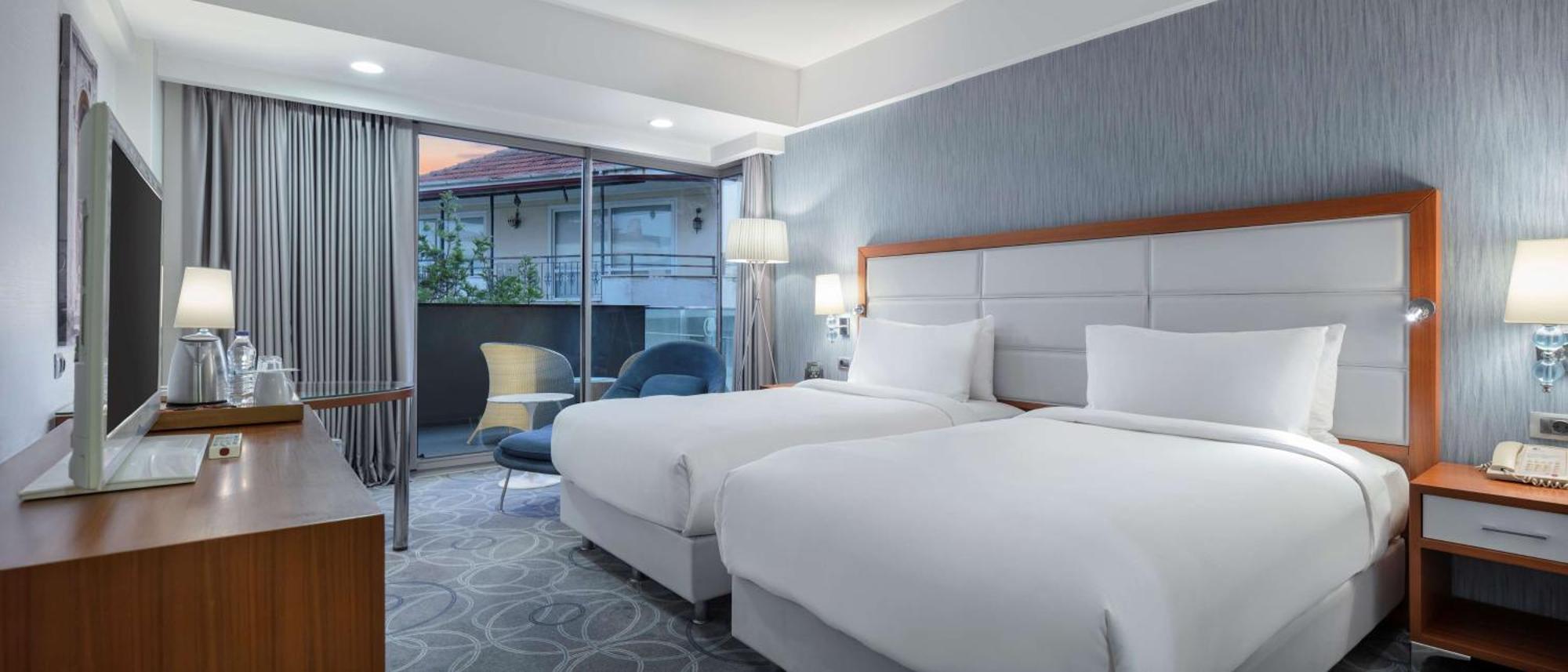Doubletree By Hilton קוסדסי מראה חיצוני תמונה