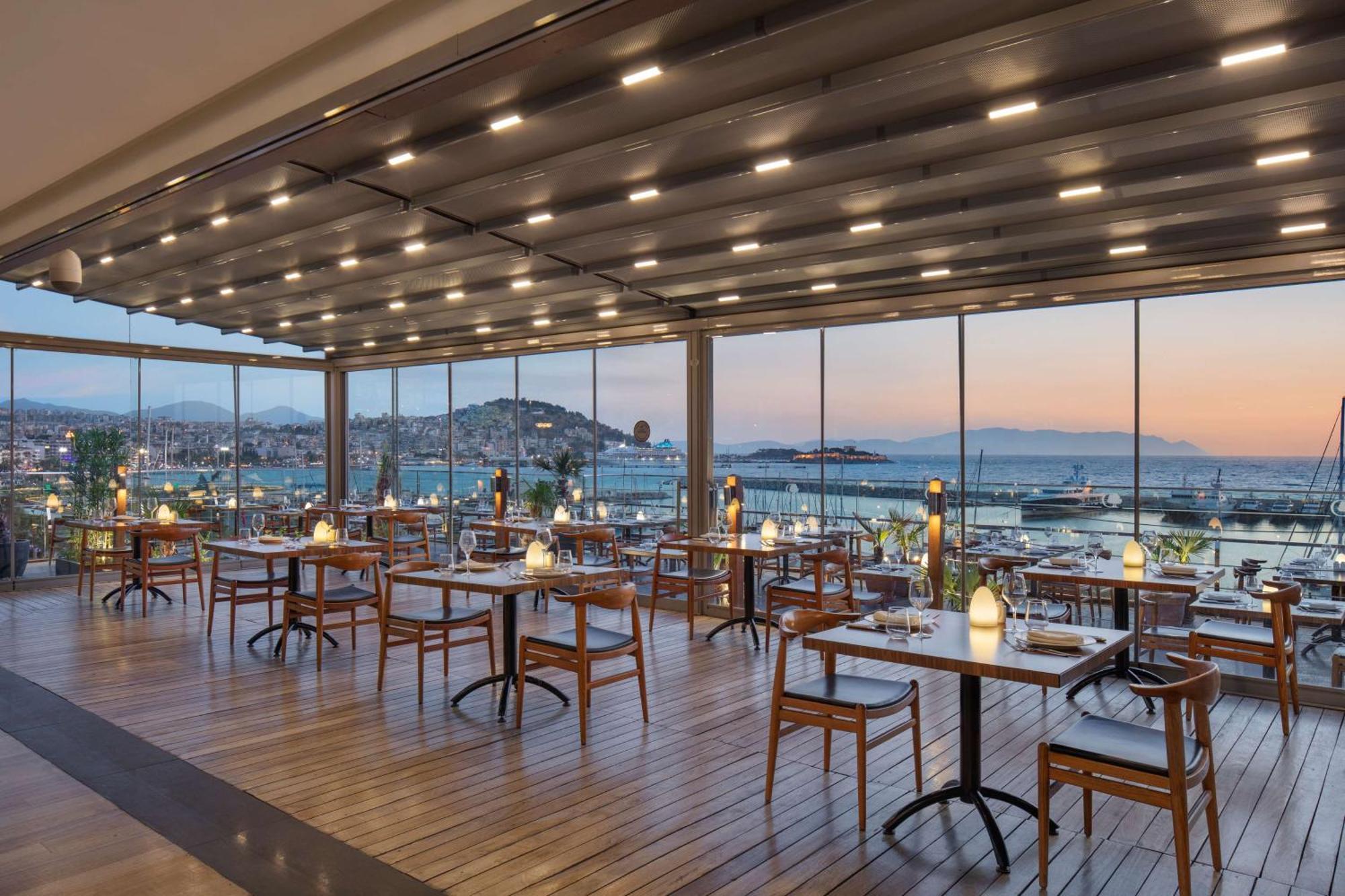Doubletree By Hilton קוסדסי מראה חיצוני תמונה