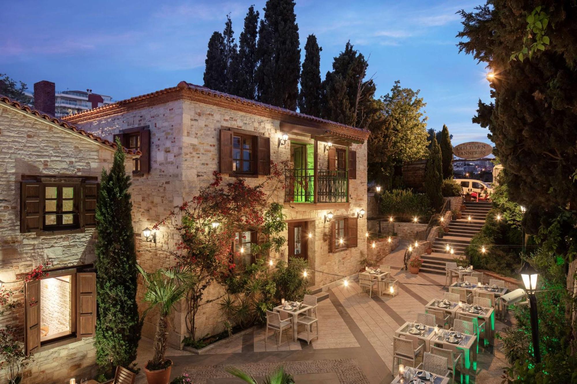 Doubletree By Hilton קוסדסי מראה חיצוני תמונה
